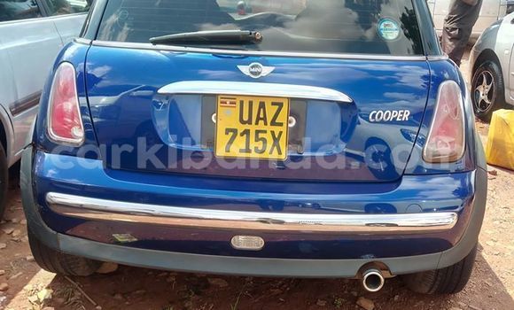 Acheter Occasion Voiture MINI Cooper Bleu à Kampala, Ouganda Acheter Occasion Voiture MINI Cooper Bleu à Kampala, Ouganda