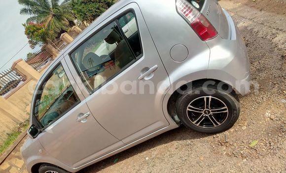 Acheter Occasion Voiture Toyota Passo Gris à Kampala, Ouganda Acheter Occasion Voiture Toyota Passo Gris à Kampala, Ouganda