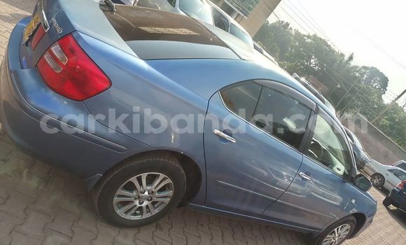 Acheter Occasion Voiture Toyota Premio Bleu à Kampala, Ouganda Acheter Occasion Voiture Toyota Premio Bleu à Kampala, Ouganda