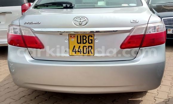 Acheter Occasion Voiture Toyota Premio Gris à Kampala, Ouganda Acheter Occasion Voiture Toyota Premio Gris à Kampala, Ouganda