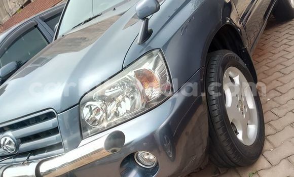 Acheter Occasion Voiture Toyota Kluger Bleu à Kampala, Ouganda Acheter Occasion Voiture Toyota Kluger Bleu à Kampala, Ouganda
