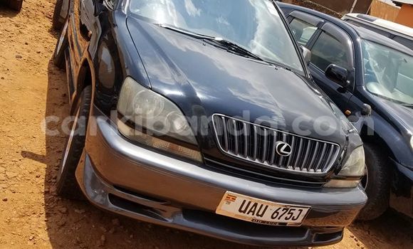 Gura Yakoze Lexus RX Black Imodoka i Kampala mu Uganda