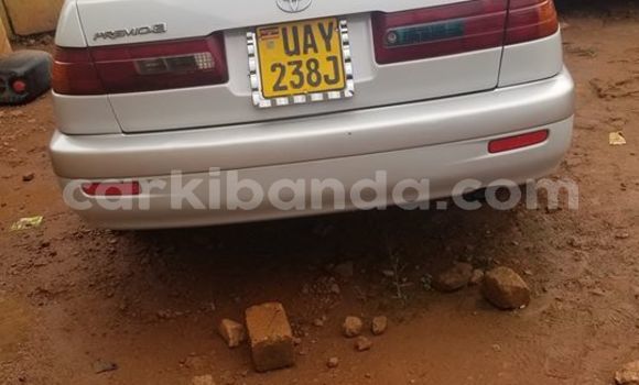 Acheter Occasion Voiture Toyota Corolla Blanc à Kampala, Ouganda