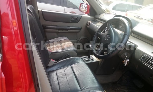 Nunua Ilio tumika Nissan X–Trail Nyekundu Gari ndani ya Kampala nchini Uganda Nunua Ilio tumika Nissan X–Trail Nyekundu Gari ndani ya Kampala nchini Uganda