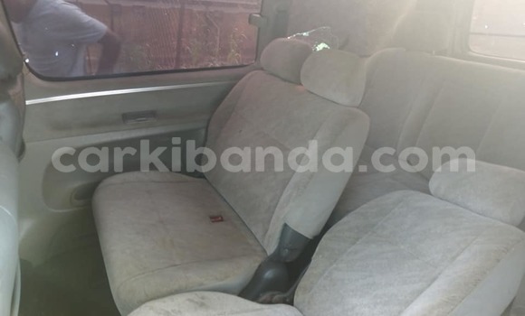 Nunua Ilio tumika Toyota Regius Fedha Gari ndani ya Adjumani nchini Kaskazini Nunua Ilio tumika Toyota Regius Fedha Gari ndani ya Adjumani nchini Kaskazini