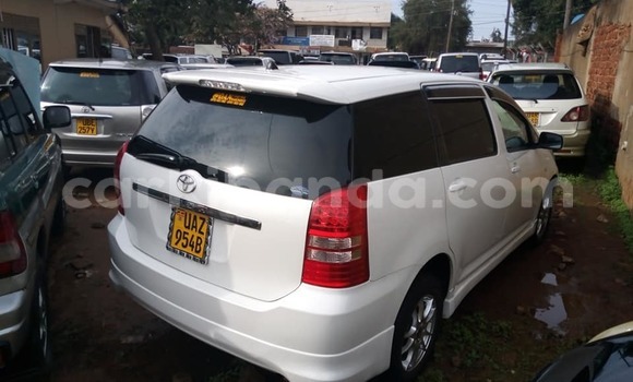 Nunua Ilio tumika Toyota Wish Nyeupe Gari ndani ya Adjumani nchini Kaskazini Nunua Ilio tumika Toyota Wish Nyeupe Gari ndani ya Adjumani nchini Kaskazini