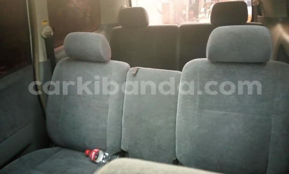 Nunua Ilio tumika Toyota Noah Fedha Gari ndani ya Adjumani nchini Kaskazini Nunua Ilio tumika Toyota Noah Fedha Gari ndani ya Adjumani nchini Kaskazini