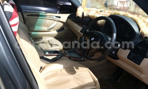 Nunua Ilio tumika BMW X5 Nyingine Gari ndani ya Adjumani nchini Kaskazini Nunua Ilio tumika BMW X5 Nyingine Gari ndani ya Adjumani nchini Kaskazini