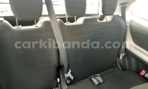 Nunua Ilio tumika Toyota Vitz Nyeupe Gari ndani ya Adjumani nchini Kaskazini Nunua Ilio tumika Toyota Vitz Nyeupe Gari ndani ya Adjumani nchini Kaskazini