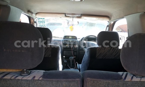 Nunua Ilio tumika Toyota Land Cruiser Prado Nyeupe Gari ndani ya Adjumani nchini Kaskazini Nunua Ilio tumika Toyota Land Cruiser Prado Nyeupe Gari ndani ya Adjumani nchini Kaskazini