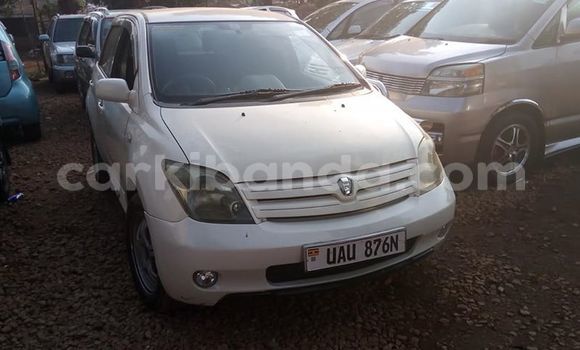 Nunua Ilio tumika Toyota IST Nyeupe Gari ndani ya Adjumani nchini Kaskazini Nunua Ilio tumika Toyota IST Nyeupe Gari ndani ya Adjumani nchini Kaskazini