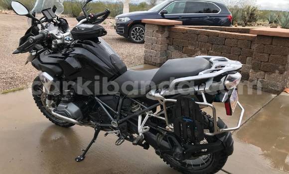 Gura Yakoze BMW R 1200 GS Other Bike i Kampala mu Uganda Gura Yakoze BMW R 1200 GS Other Bike i Kampala mu Uganda
