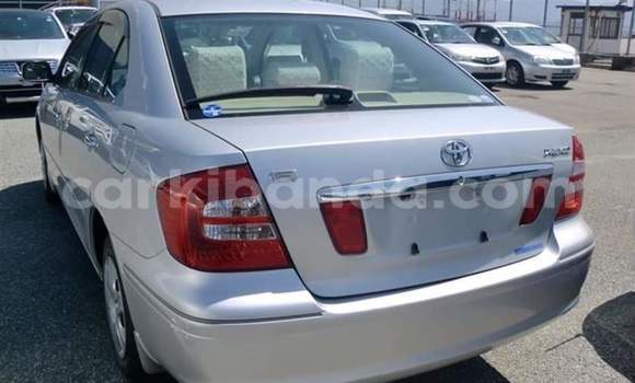 Nunua Mpya Toyota Premio Fedha Gari ndani ya Kampala nchini Uganda