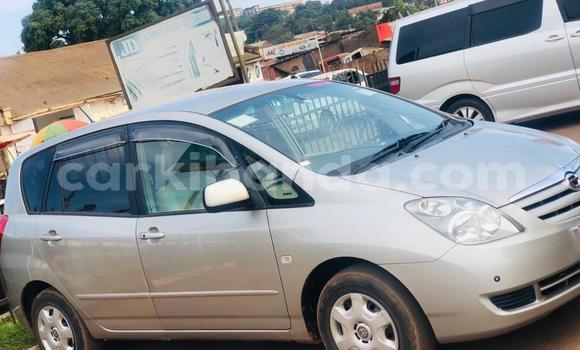 Nunua Ilio tumika Toyota Spacio Beige Gari ndani ya Kampala nchini Uganda Nunua Ilio tumika Toyota Spacio Beige Gari ndani ya Kampala nchini Uganda