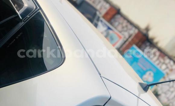 Nunua Ilio tumika Toyota Spacio Beige Gari ndani ya Kampala nchini Uganda Nunua Ilio tumika Toyota Spacio Beige Gari ndani ya Kampala nchini Uganda