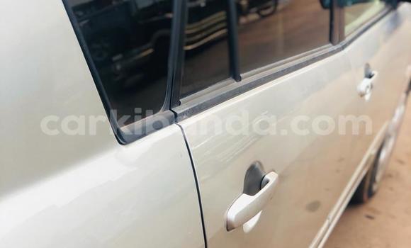 Nunua Ilio tumika Toyota Spacio Beige Gari ndani ya Kampala nchini Uganda Nunua Ilio tumika Toyota Spacio Beige Gari ndani ya Kampala nchini Uganda