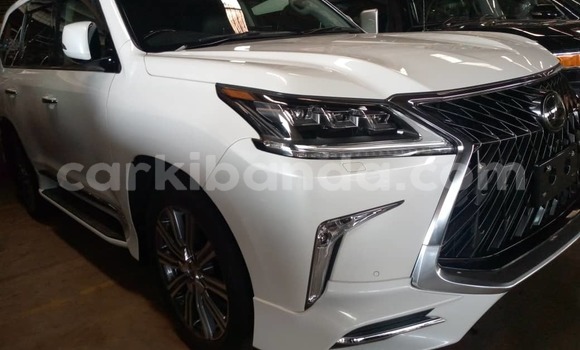 Gura Nshya Lexus LX 570 White Imodoka i Kampala mu Uganda Gura Nshya Lexus LX 570 White Imodoka i Kampala mu Uganda