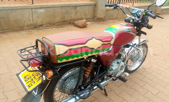 Buy Used Bajaj CT Red Bike in Kampala in Uganda Buy Used Bajaj CT Red Bike in Kampala in Uganda