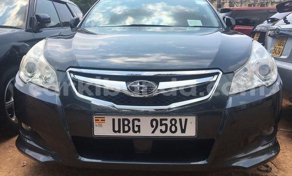 Gura Yakoze Subaru Legacy Black Imodoka i Kampala mu Uganda Gura Yakoze Subaru Legacy Black Imodoka i Kampala mu Uganda