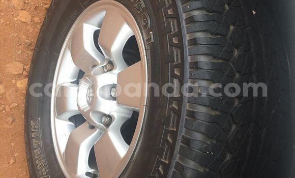 Acheter Occasion Voiture Toyota Hilux Blanc à Kampala, Ouganda Acheter Occasion Voiture Toyota Hilux Blanc à Kampala, Ouganda