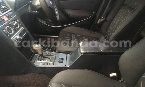 Gura Yakoze Mercedes‒Benz C–Class Silver Imodoka i Kampala mu Uganda Gura Yakoze Mercedes‒Benz C–Class Silver Imodoka i Kampala mu Uganda