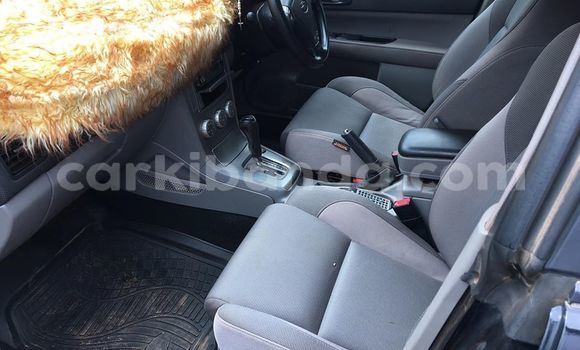 Acheter Occasion Voiture Subaru Forester Noir à Kampala, Ouganda Acheter Occasion Voiture Subaru Forester Noir à Kampala, Ouganda