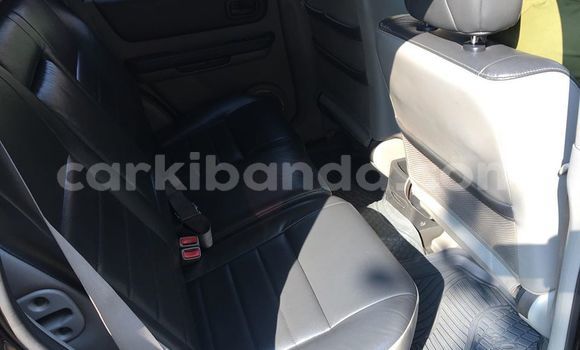 Gura Yakoze Nissan X–Trail Black Imodoka i Kampala mu Uganda Gura Yakoze Nissan X–Trail Black Imodoka i Kampala mu Uganda