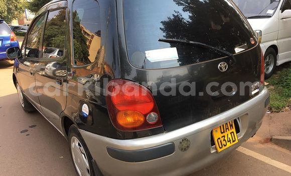 Gura Yakoze Toyota Spacio Black Imodoka i Kampala mu Uganda Gura Yakoze Toyota Spacio Black Imodoka i Kampala mu Uganda