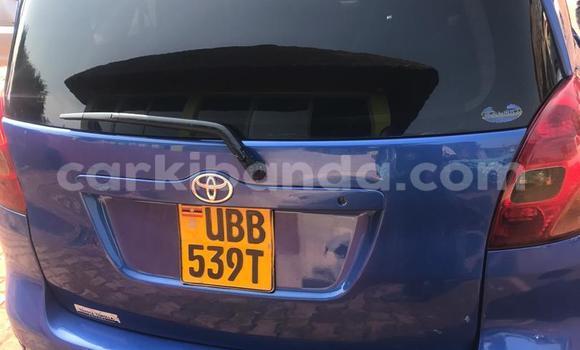 Acheter Occasion Voiture Toyota Spacio Bleu à Kampala, Ouganda
