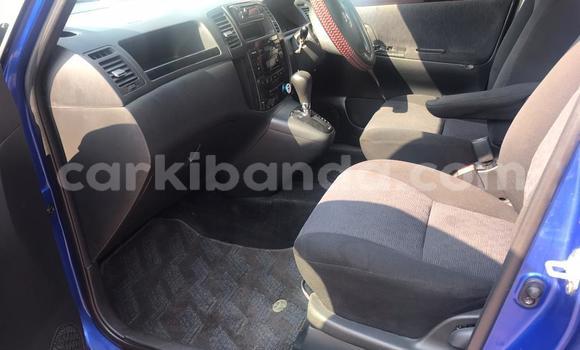 Gura Yakoze Toyota Spacio Blue Imodoka i Kampala mu Uganda Gura Yakoze Toyota Spacio Blue Imodoka i Kampala mu Uganda