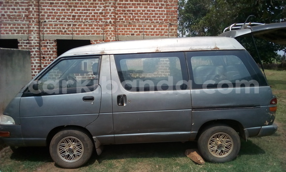 Acheter Occasion Voiture Toyota Town Ace Vert à Mukono, Ouganda Acheter Occasion Voiture Toyota Town Ace Vert à Mukono, Ouganda