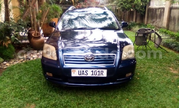Buy Used Toyota Avensis Blue Car in Entebbe in Uganda Buy Used Toyota Avensis Blue Car in Entebbe in Uganda