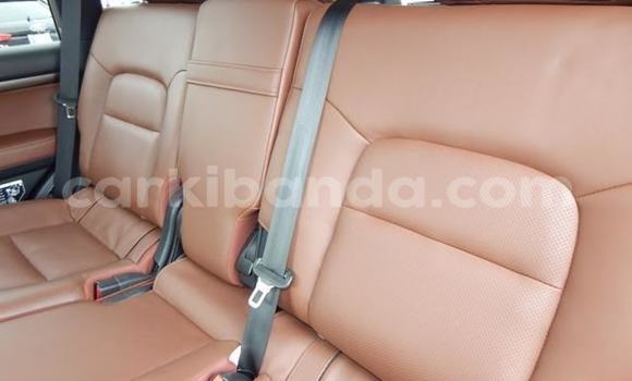 Buy Used Toyota Land Cruiser White Car in Kampala in Uganda Buy Used Toyota Land Cruiser White Car in Kampala in Uganda