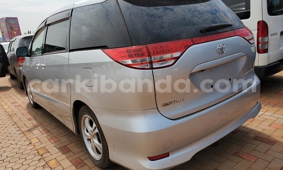 Gura Yakoze Toyota Estima Silver Imodoka i Kampala mu Uganda Gura Yakoze Toyota Estima Silver Imodoka i Kampala mu Uganda