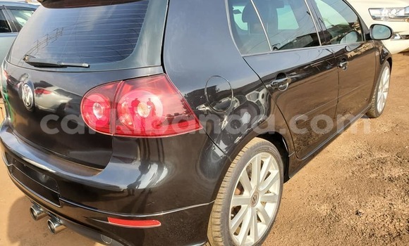 Gura Yakoze Volkswagen Golf Black Imodoka i Kampala mu Uganda Gura Yakoze Volkswagen Golf Black Imodoka i Kampala mu Uganda