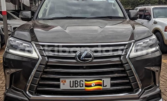Gura Yakoze Lexus LX 570 Brown Imodoka i Kampala mu Uganda Gura Yakoze Lexus LX 570 Brown Imodoka i Kampala mu Uganda
