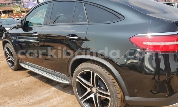 Gura Yakoze Mercedes‒Benz GLE Black Imodoka i Kampala mu Uganda Gura Yakoze Mercedes‒Benz GLE Black Imodoka i Kampala mu Uganda