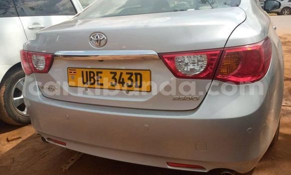 Gura Yakoze Toyota Mark X Silver Imodoka i Adjumani mu Northern Gura Yakoze Toyota Mark X Silver Imodoka i Adjumani mu Northern