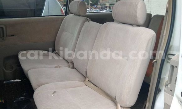 Nunua Ilio tumika Toyota Noah Nyeupe Gari ndani ya Adjumani nchini Kaskazini Nunua Ilio tumika Toyota Noah Nyeupe Gari ndani ya Adjumani nchini Kaskazini