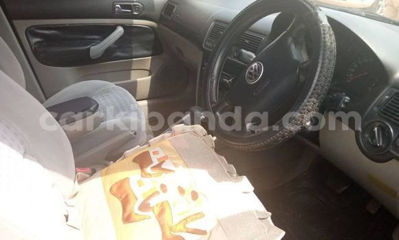 Nunua Ilio tumika Volkswagen Golf Nyeusi Gari ndani ya Adjumani nchini Kaskazini Nunua Ilio tumika Volkswagen Golf Nyeusi Gari ndani ya Adjumani nchini Kaskazini