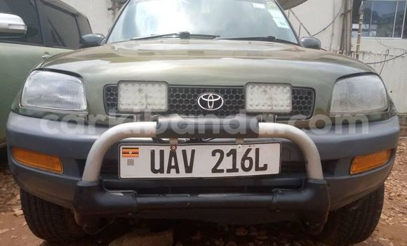 Nunua Ilio tumika Toyota RAV4 Kijani Gari ndani ya Adjumani nchini Kaskazini Nunua Ilio tumika Toyota RAV4 Kijani Gari ndani ya Adjumani nchini Kaskazini