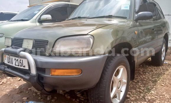 Nunua Ilio tumika Toyota RAV4 Kijani Gari ndani ya Adjumani nchini Kaskazini Nunua Ilio tumika Toyota RAV4 Kijani Gari ndani ya Adjumani nchini Kaskazini