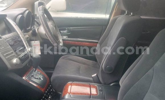 Nunua Ilio tumika Toyota Harrier Nyeupe Gari ndani ya Adjumani nchini Kaskazini Nunua Ilio tumika Toyota Harrier Nyeupe Gari ndani ya Adjumani nchini Kaskazini