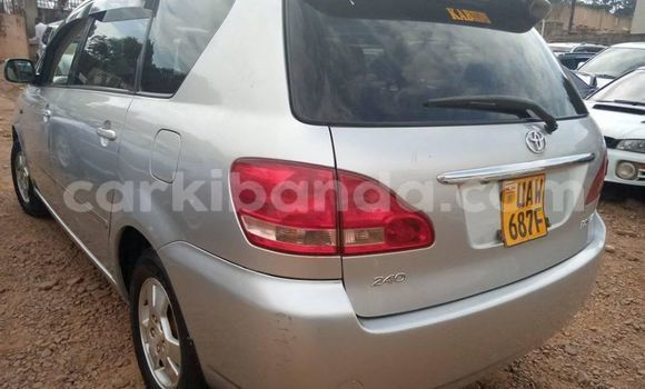 Nunua Ilio tumika Toyota Picnic Fedha Gari ndani ya Adjumani nchini Kaskazini Nunua Ilio tumika Toyota Picnic Fedha Gari ndani ya Adjumani nchini Kaskazini