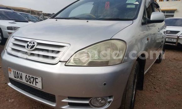 Nunua Ilio tumika Toyota Picnic Fedha Gari ndani ya Adjumani nchini Kaskazini Nunua Ilio tumika Toyota Picnic Fedha Gari ndani ya Adjumani nchini Kaskazini