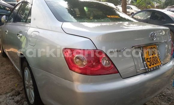 Nunua Ilio tumika Toyota Mark X Fedha Gari ndani ya Adjumani nchini Kaskazini Nunua Ilio tumika Toyota Mark X Fedha Gari ndani ya Adjumani nchini Kaskazini