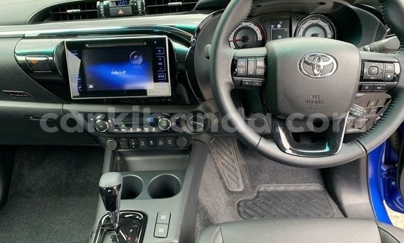 Acheter Occasion Voiture Toyota Hilux Bleu à Kampala, Ouganda Acheter Occasion Voiture Toyota Hilux Bleu à Kampala, Ouganda