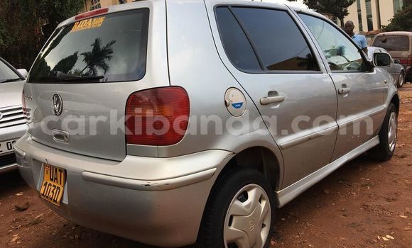 Gura Yakoze Volkswagen Polo Silver Imodoka i Kampala mu Uganda Gura Yakoze Volkswagen Polo Silver Imodoka i Kampala mu Uganda