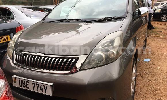 Acheter Occasion Voiture Toyota ISis Noir à Adjumani, Nord