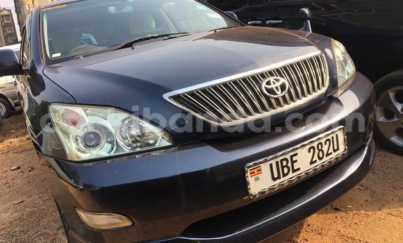 Gura Yakoze Toyota Harrier Black Imodoka i Adjumani mu Northern Gura Yakoze Toyota Harrier Black Imodoka i Adjumani mu Northern